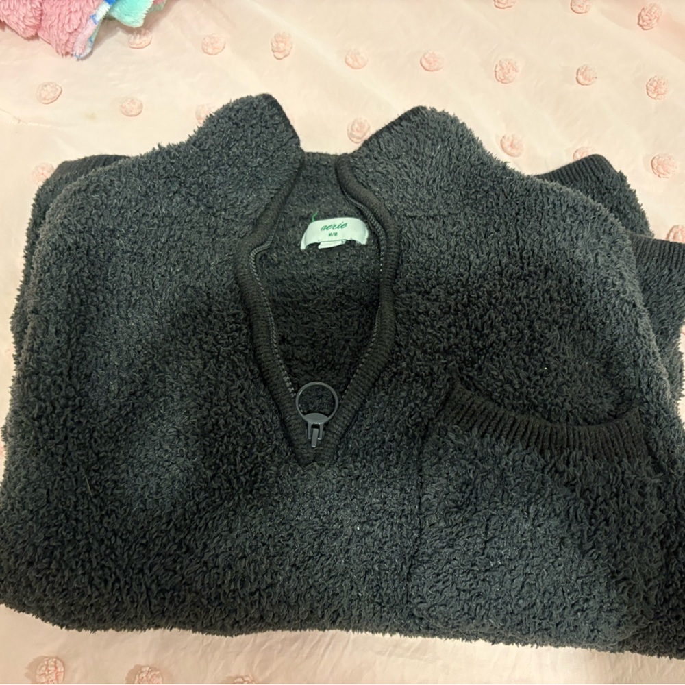 Aerie half zip